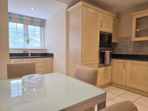 Photo 20- click for photo gallery